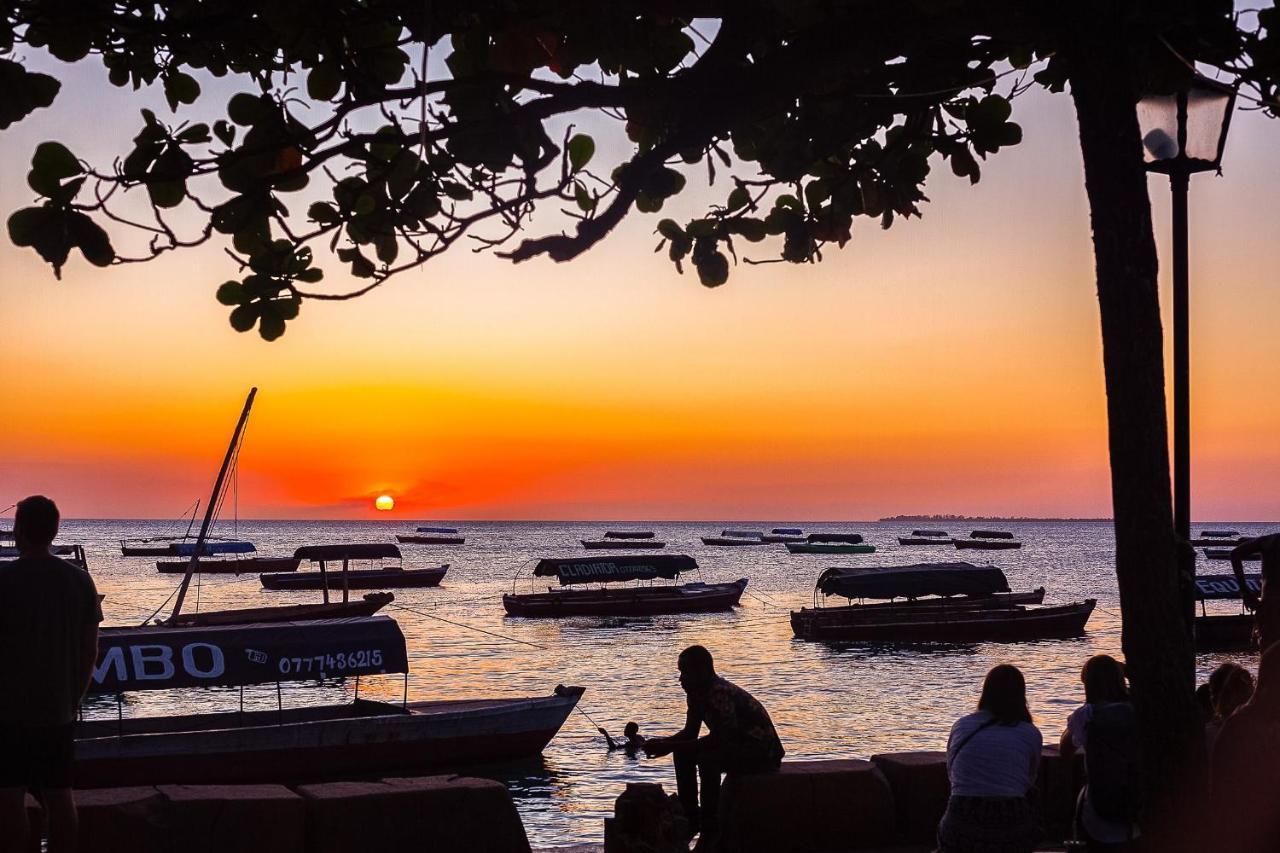 La Neisha Hotel Zanzibar Buitenkant foto