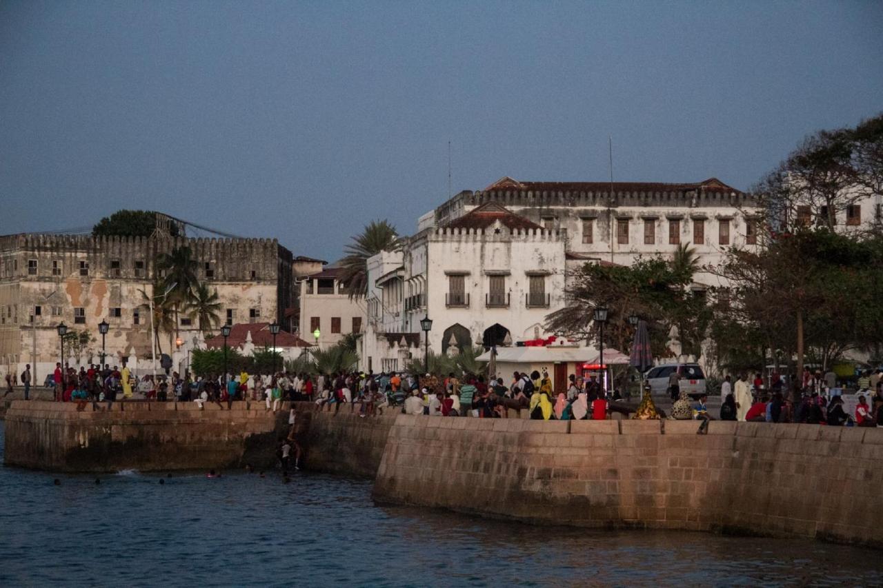 La Neisha Hotel Zanzibar Buitenkant foto