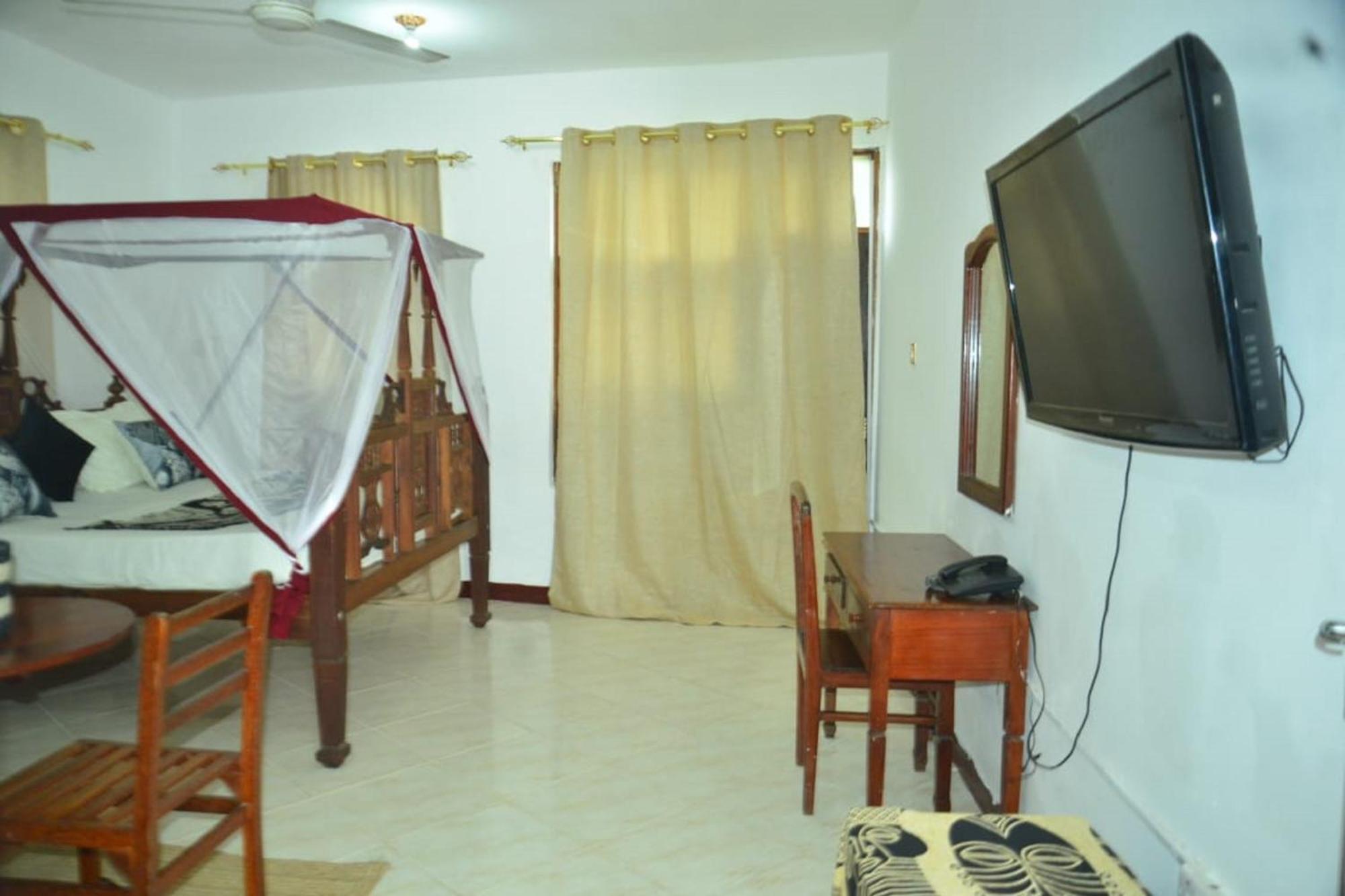 La Neisha Hotel Zanzibar Buitenkant foto