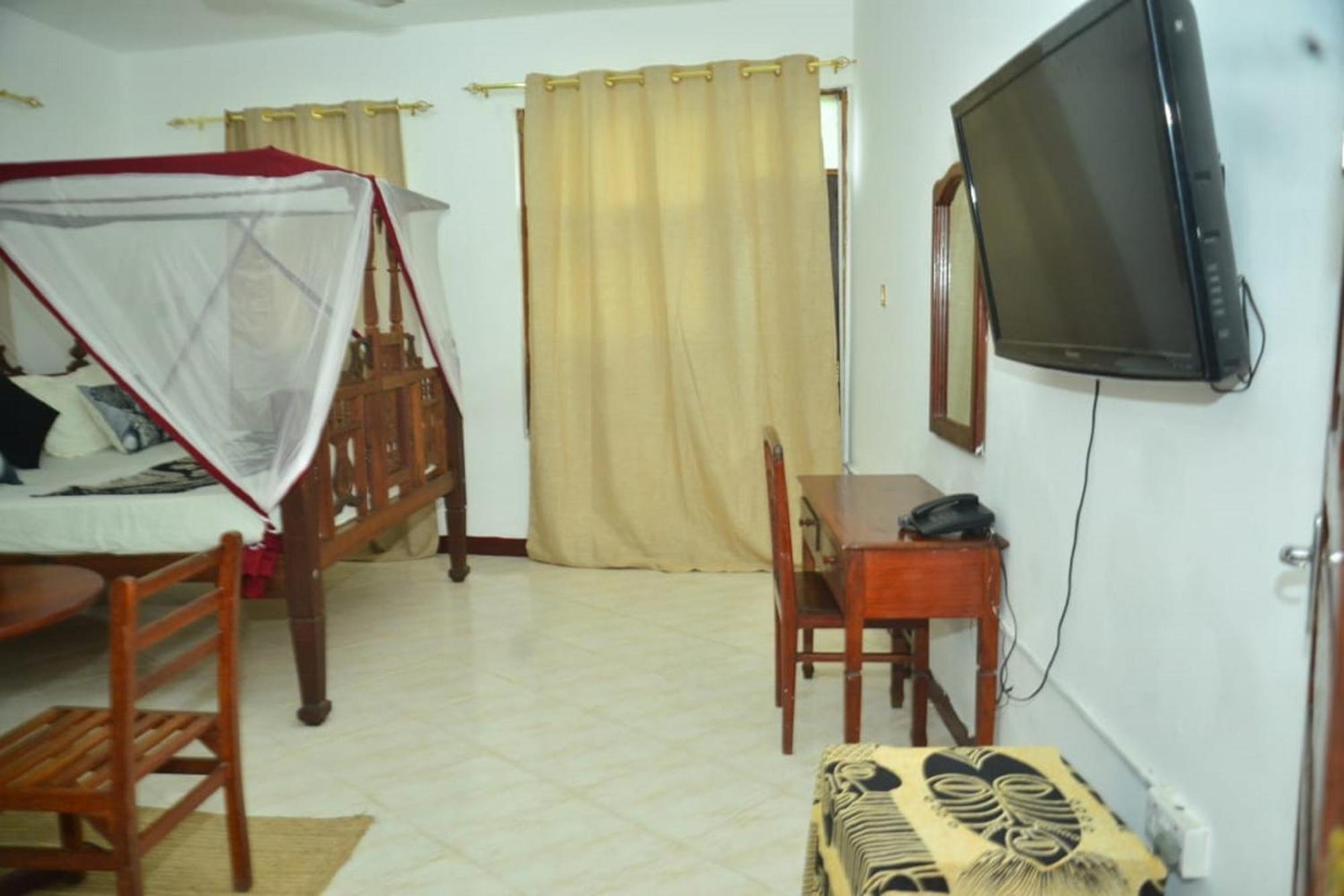 La Neisha Hotel Zanzibar Buitenkant foto